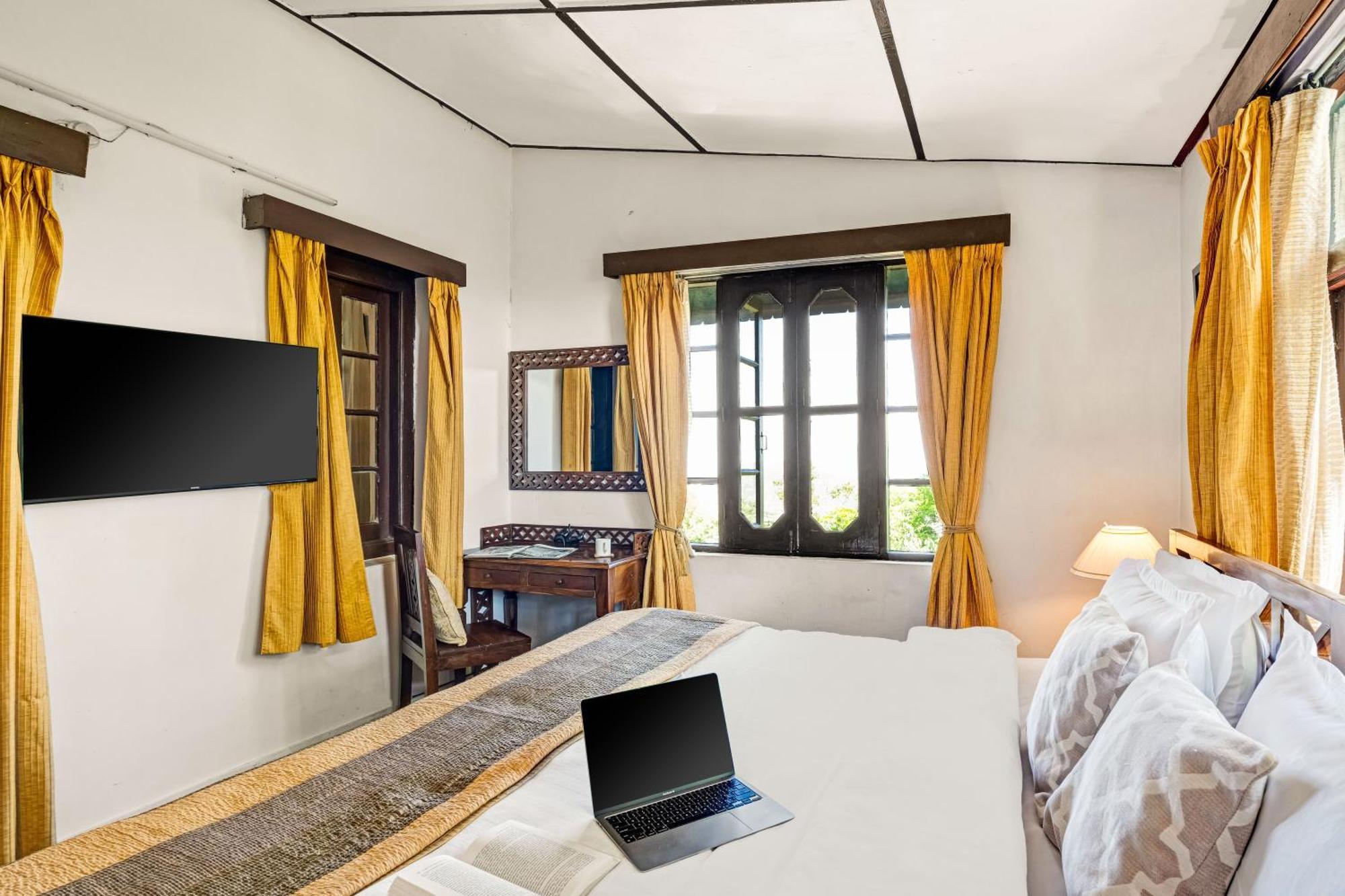 Saffronstays Kashi Villa カソーリ エクステリア 写真