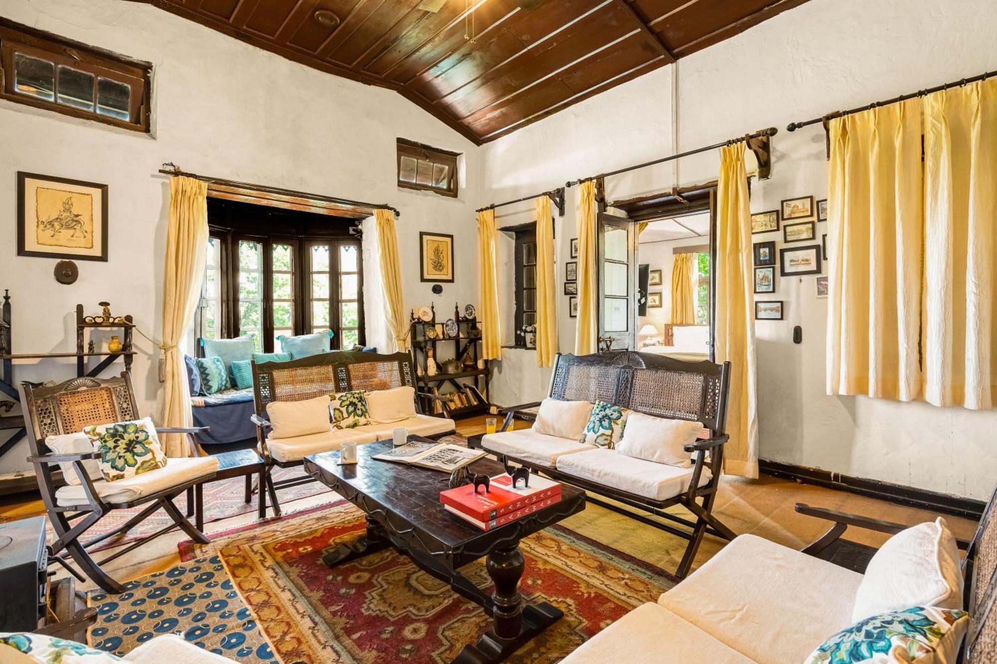 Saffronstays Kashi Villa カソーリ エクステリア 写真