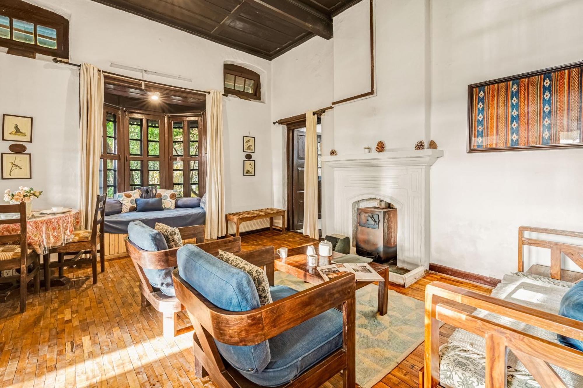 Saffronstays Kashi Villa カソーリ エクステリア 写真