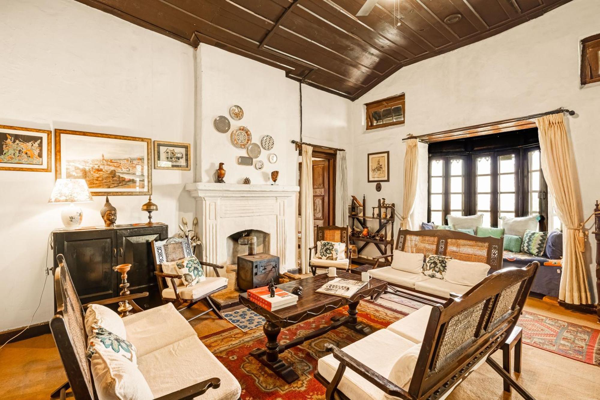 Saffronstays Kashi Villa カソーリ エクステリア 写真